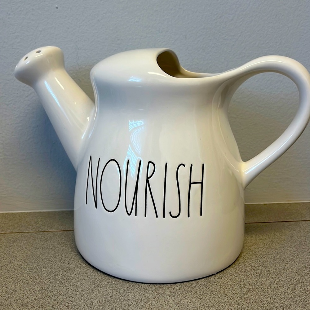 Rae Dunn NOURISH Ceramic Water Pitcher/Planter/Flower Pot NWOT